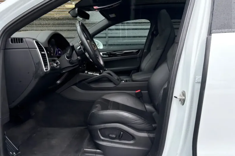 Porsche Cayenne din 2022 cu 34.700 km - oferta POR163251 - foto 18