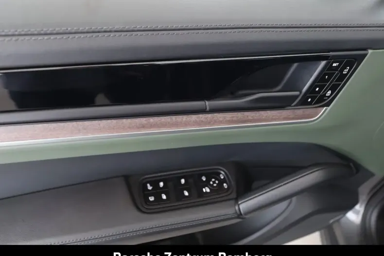 Porsche Cayenne din 2024 cu 54.900 km - oferta POR163253 - foto 16