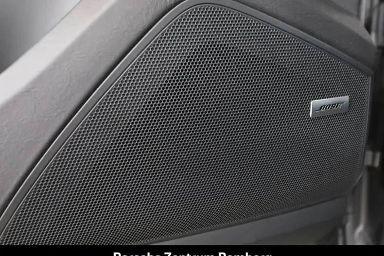 Porsche Cayenne din 2024 cu 54.900 km - oferta POR163253 - foto 23