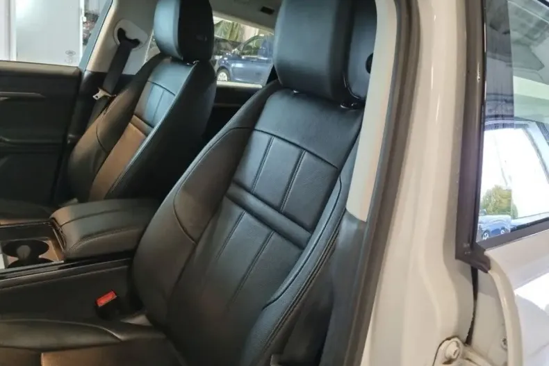 Land Rover Range Rover Evoque din 2022 cu 41.889 km - oferta LAN163258 - foto 8