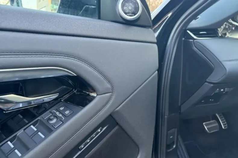 Land Rover Range Rover Evoque din 2022 cu 21.729 km - oferta LAN163259 - foto 16