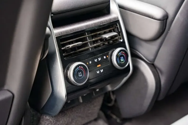 Land Rover Range Rover din 2022 cu 94.915 km - oferta LAN163262 - foto 26