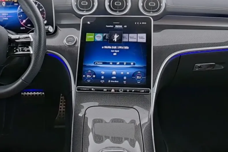 Mercedes-Benz CLE 300 din 2024 cu 16.405 km - oferta MER163269 - foto 4