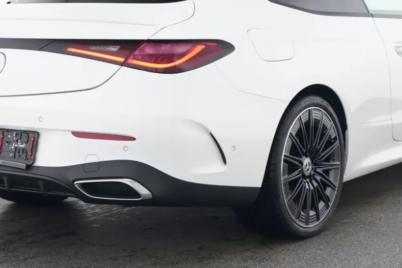 Mercedes-Benz CLE 300 din 2024 cu 16.405 km - oferta MER163269 - foto 9