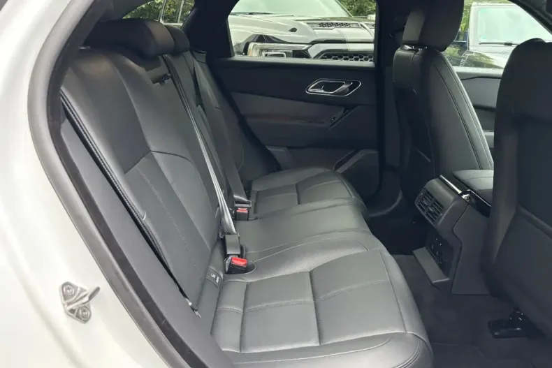 Land Rover Range Rover Velar din 2023 cu 13.000 km - oferta LAN163272 - foto 28