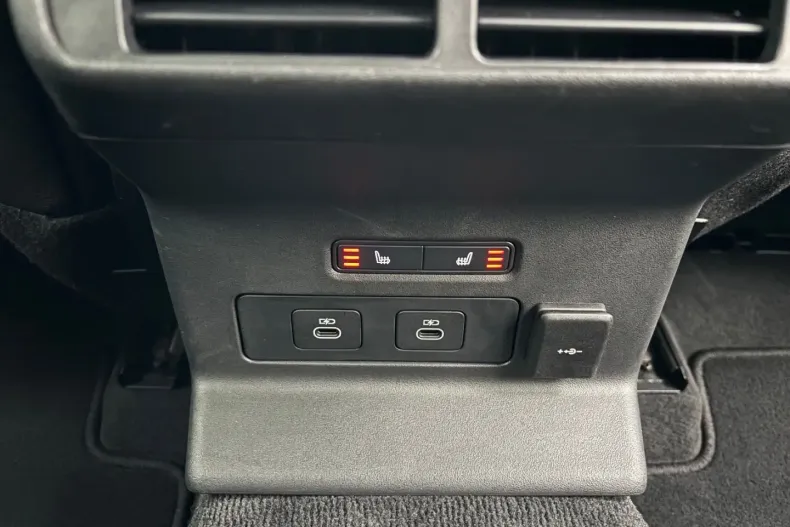 Land Rover Range Rover Velar din 2023 cu 13.000 km - oferta LAN163272 - foto 29