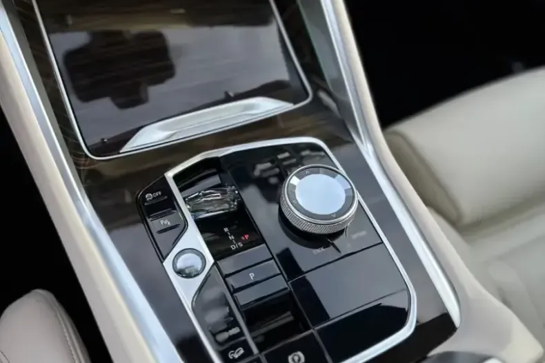 BMW X6 din 2025 cu 7.700 km - oferta BMW163274 - foto 20