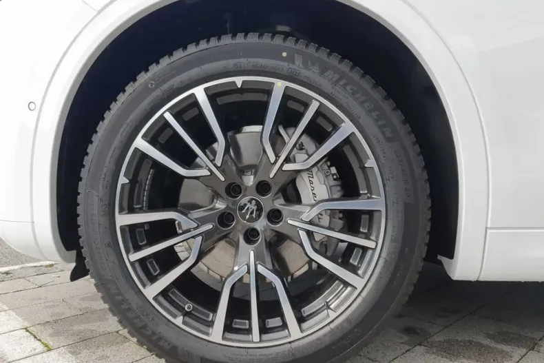 Maserati Grecale din 2022 cu 20.500 km - oferta MAS163277 - foto 6