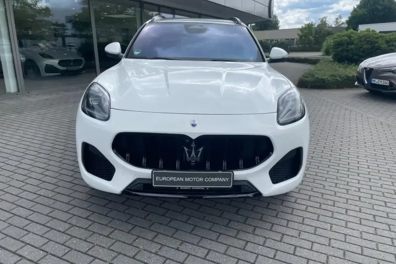 Maserati Grecale din 2024 cu 22.500 km - oferta MAS163278 - foto 2