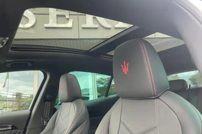 Maserati Grecale din 2024 cu 22.500 km - oferta MAS163278 - foto 11