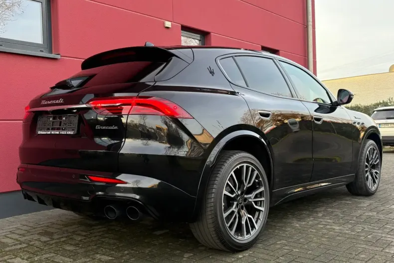 Maserati Grecale din 2023 cu 32.166 km - oferta MAS163279 - foto 2