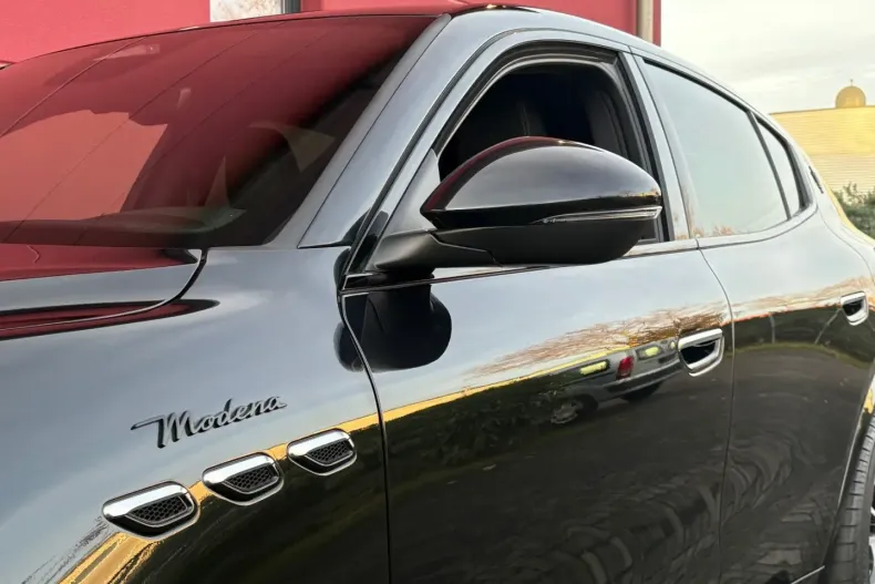 Maserati Grecale din 2023 cu 32.166 km - oferta MAS163279 - foto 11