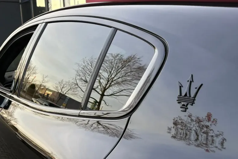 Maserati Grecale din 2023 cu 32.166 km - oferta MAS163279 - foto 20