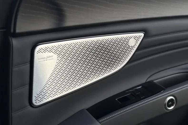 Maserati Grecale din 2023 cu 32.166 km - oferta MAS163279 - foto 21