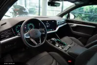 Volkswagen Touareg din 2025 cu 17.407 km - oferta VOL163280 - foto 12