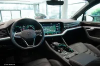 Volkswagen Touareg din 2025 cu 17.407 km - oferta VOL163280 - foto 13