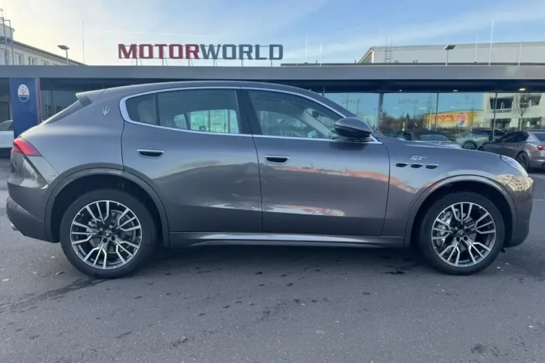 Maserati Grecale din 2023 cu 29.840 km - oferta MAS163281 - foto 4