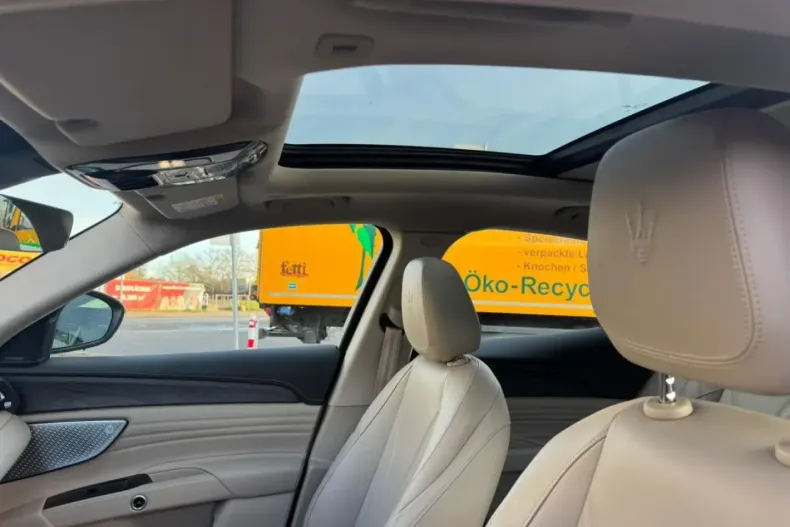 Maserati Grecale din 2023 cu 29.840 km - oferta MAS163281 - foto 13