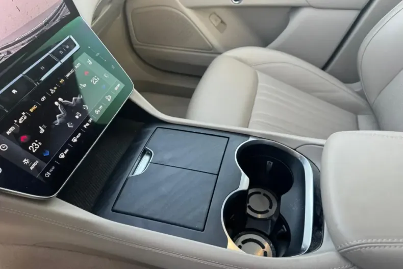 Maserati Grecale din 2023 cu 29.840 km - oferta MAS163281 - foto 16