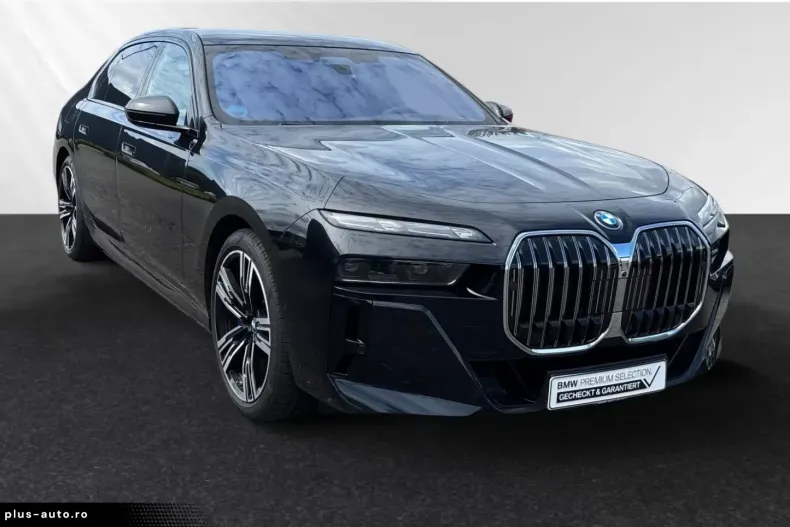BMW 750 din 2023 cu 52.200 km - oferta BMW163286 - foto 1