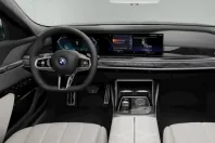 BMW 750 din 2023 cu 66.800 km - oferta BMW163287 - foto 4