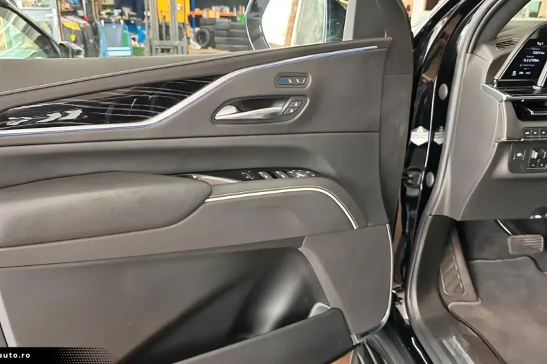 Cadillac Escalade din 2022 cu 45.900 km - oferta CAD163296 - foto 10