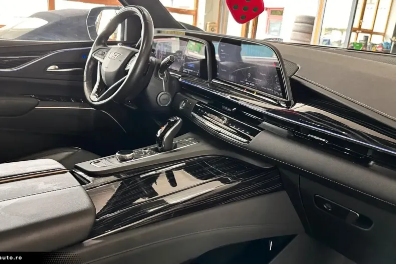Cadillac Escalade din 2022 cu 45.900 km - oferta CAD163296 - foto 17