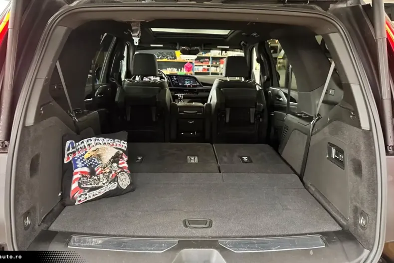 Cadillac Escalade din 2022 cu 45.900 km - oferta CAD163296 - foto 19