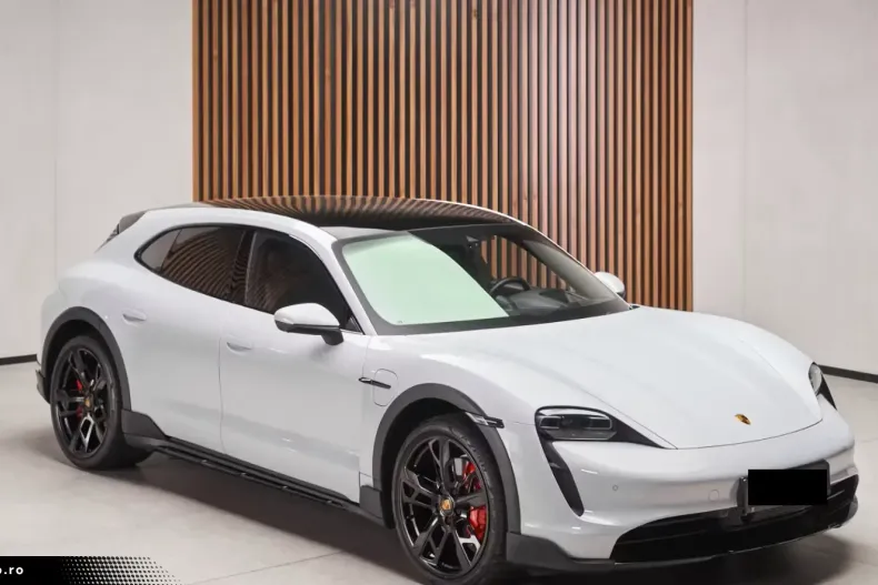 Porsche Taycan din 2022 cu 26.500 km - oferta POR163298 - foto 1