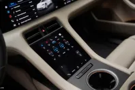 Porsche Taycan din 2022 cu 26.500 km - oferta POR163298 - foto 23