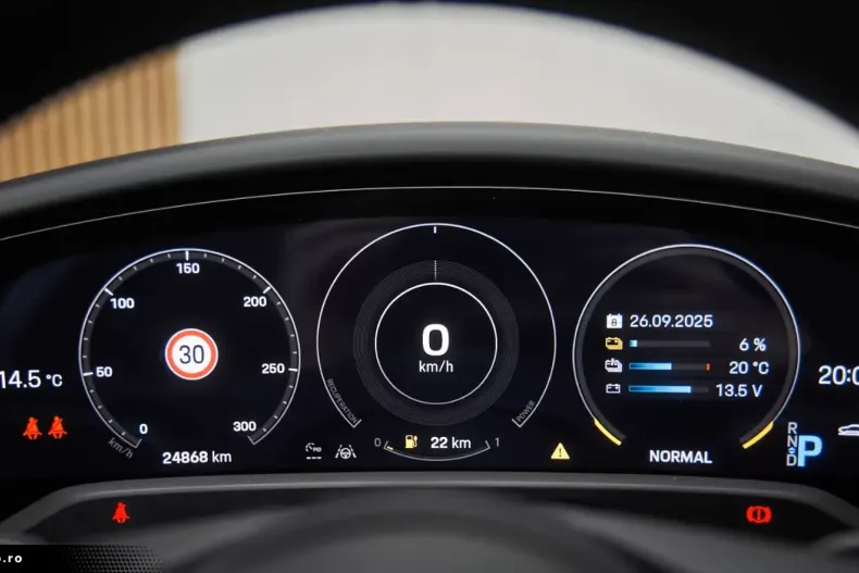 Porsche Taycan din 2022 cu 26.500 km - oferta POR163298 - foto 26