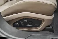 Porsche Taycan din 2022 cu 26.500 km - oferta POR163298 - foto 30