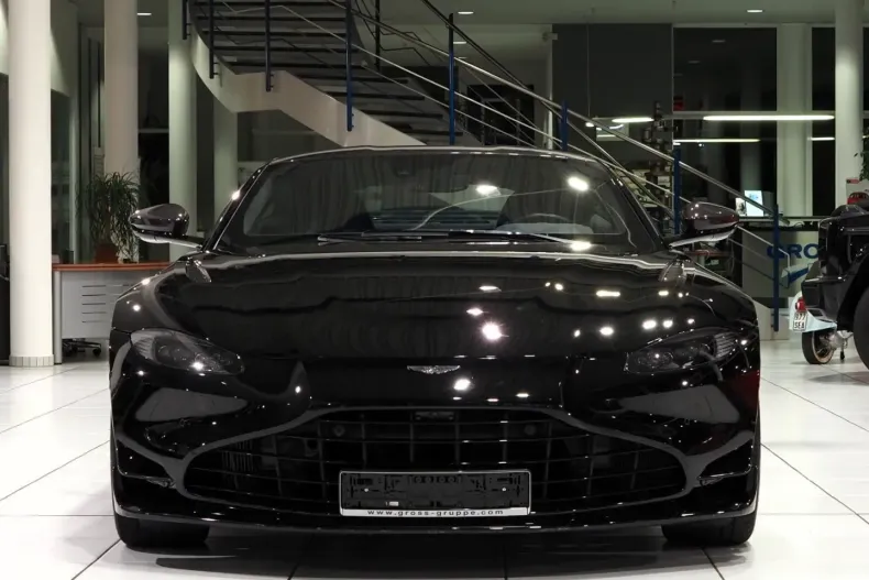Aston Martin V8 Vantage din 2023 cu 12.800 km - oferta AST163299 - foto 2