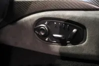 Aston Martin V8 Vantage din 2023 cu 12.800 km - oferta AST163299 - foto 16