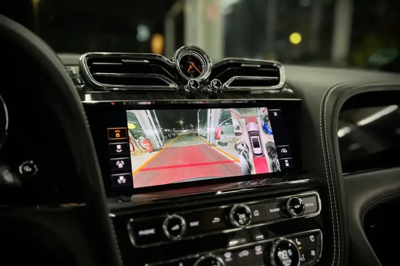 Bentley Bentayga din 2021 cu 60.000 km - oferta BEN163300 - foto 34