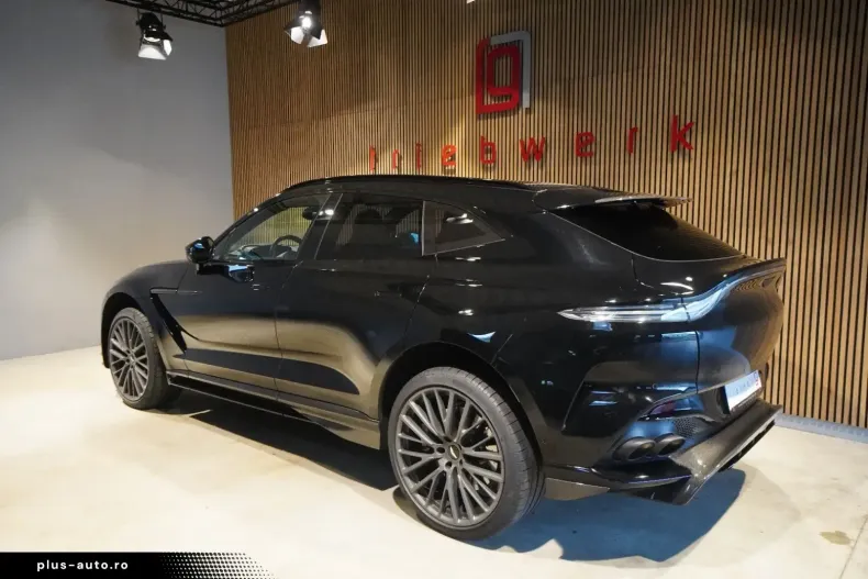 Aston Martin DBX din 2023 cu 26.000 km - oferta AST163303 - foto 3
