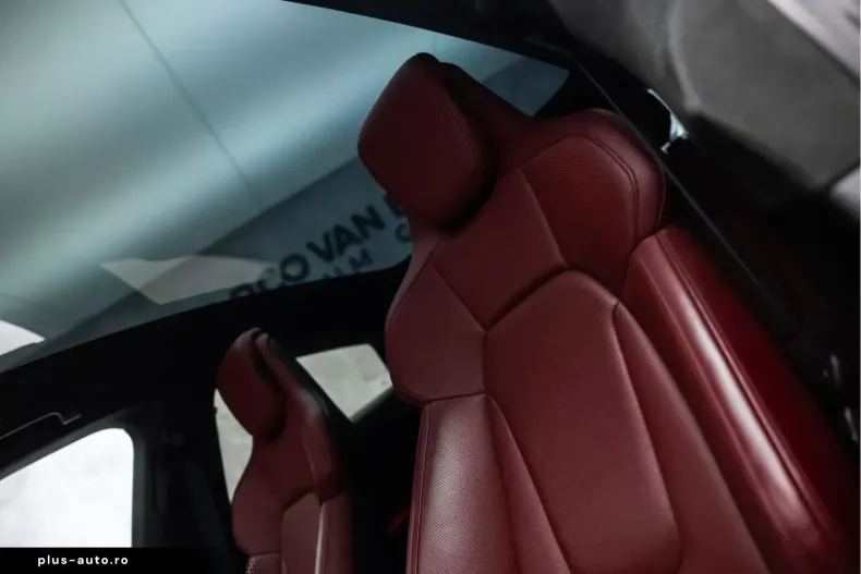 Porsche Taycan din 2020 cu 77.590 km - oferta POR163308 - foto 15