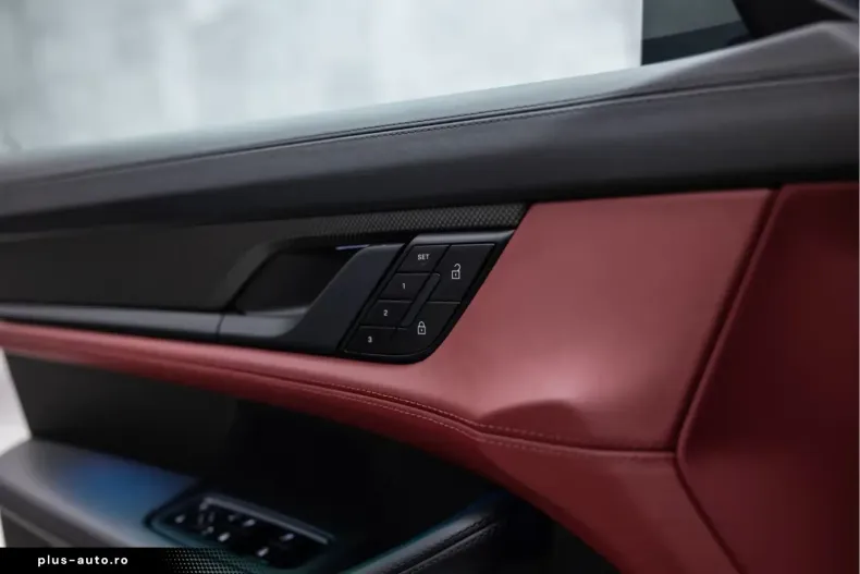 Porsche Taycan din 2020 cu 77.590 km - oferta POR163308 - foto 32