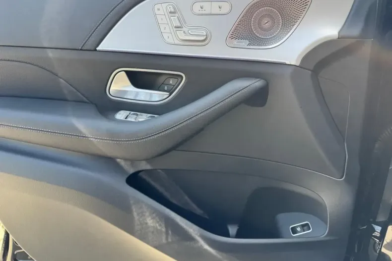 Mercedes-Benz GLE 300 din 2024 cu 30.935 km - oferta MER163312 - foto 5