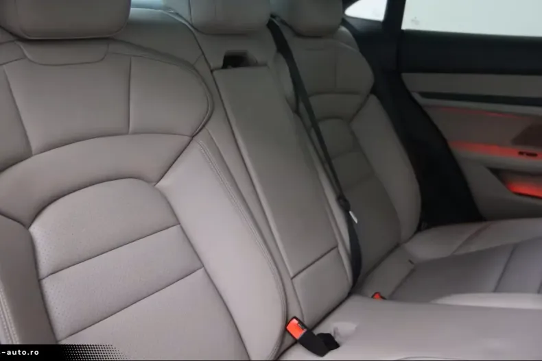 Porsche Taycan din 2020 cu 86.881 km - oferta POR163320 - foto 21