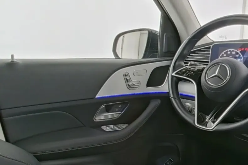 Mercedes-Benz GLE 350 din 2024 cu 19.990 km - oferta MER163329 - foto 8