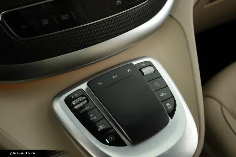 Mercedes-Benz V 300 din 2023 cu 70.800 km - oferta MER163333 - foto 13