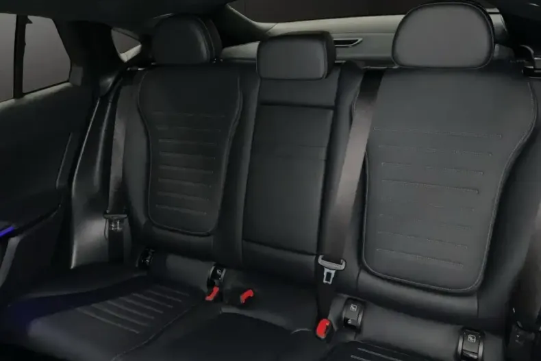 Mercedes-Benz GLC 400 din 2023 cu 22.961 km - oferta MER163336 - foto 6