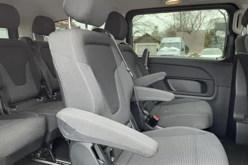 Mercedes-Benz V 250 din 2021 cu 83.867 km - oferta MER163338 - foto 7