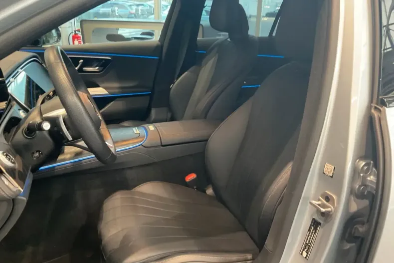 Mercedes-Benz E 300 din 2024 cu 19.033 km - oferta MER163339 - foto 9