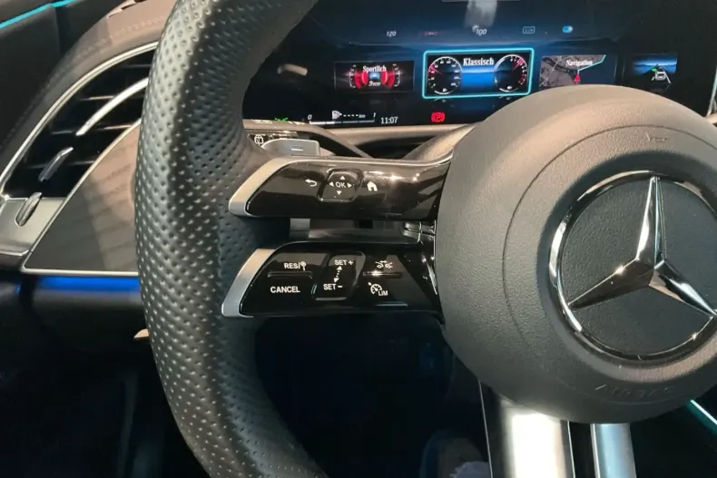 Mercedes-Benz E 300 din 2024 cu 19.033 km - oferta MER163339 - foto 13