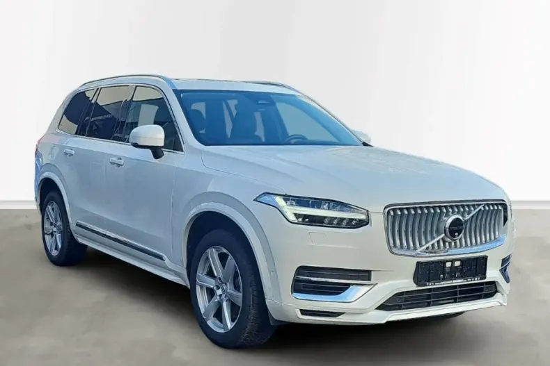 Volvo XC90 din 2024 cu 20.800 km - oferta VOL163341 - foto 2
