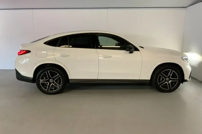 Mercedes-Benz GLC 200 din 2024 cu 20.051 km - oferta MER163344 - foto 4