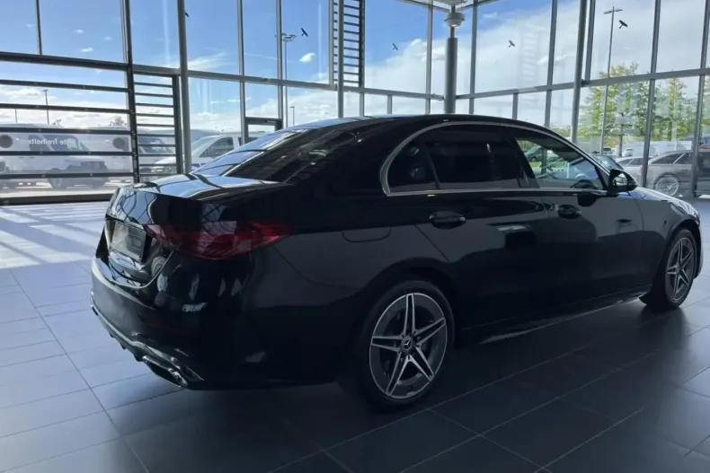 Mercedes-Benz C 300 din 2024 cu 6.886 km - oferta MER163350 - foto 4