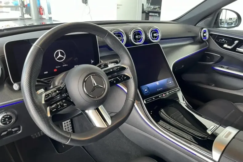 Mercedes-Benz C 300 din 2024 cu 6.886 km - oferta MER163350 - foto 10